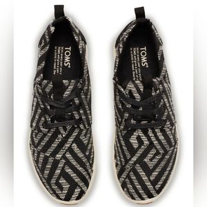 Tom's Women's Del Ray Sneakers Black tribal woven.